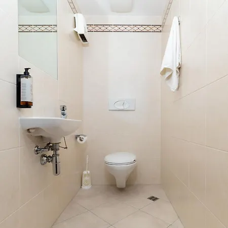 Geata Na Cathrach - Lakeside Γκάλγουεϊ